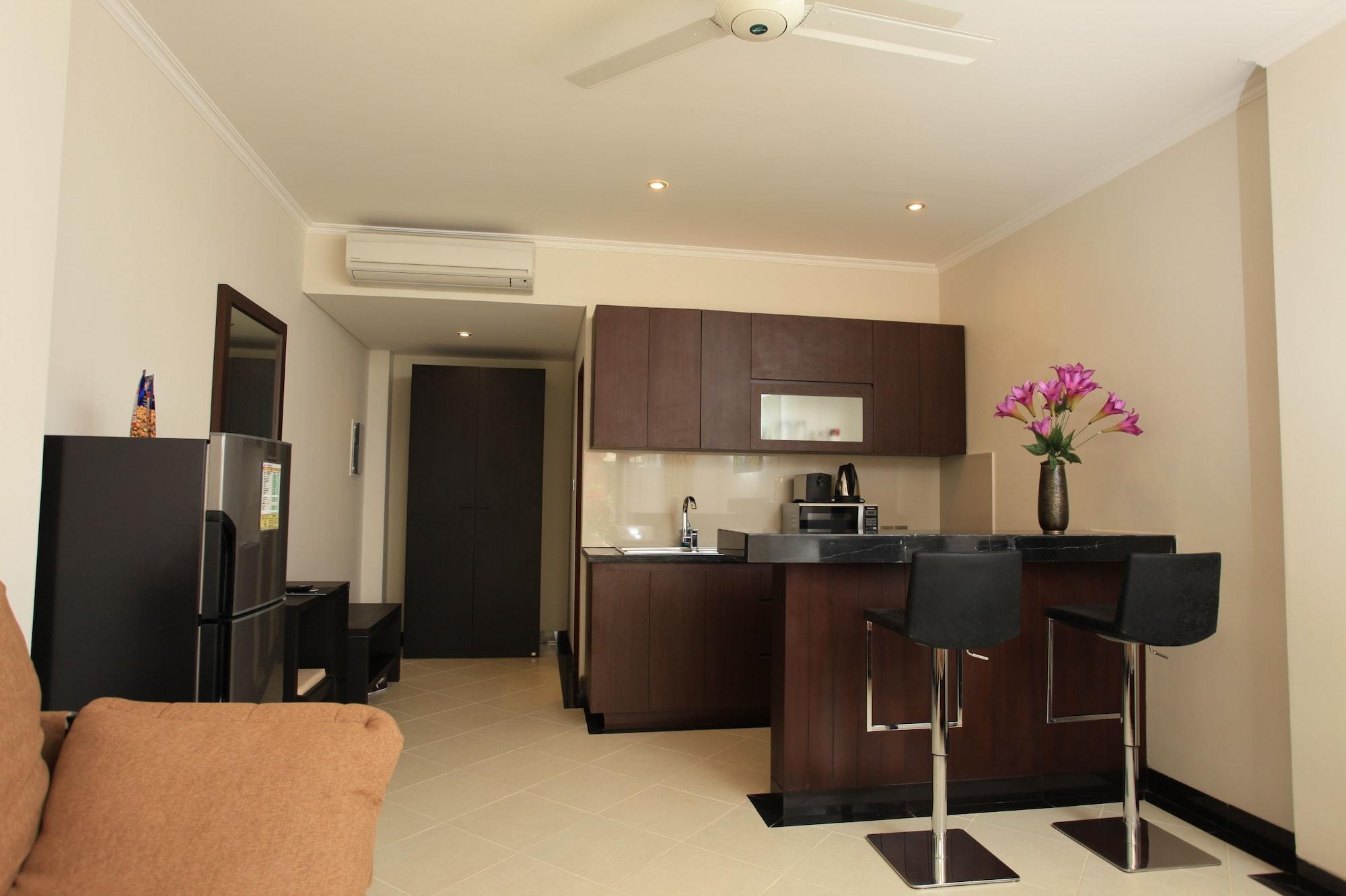 Kuta Town House Apartments Ngoại thất bức ảnh
